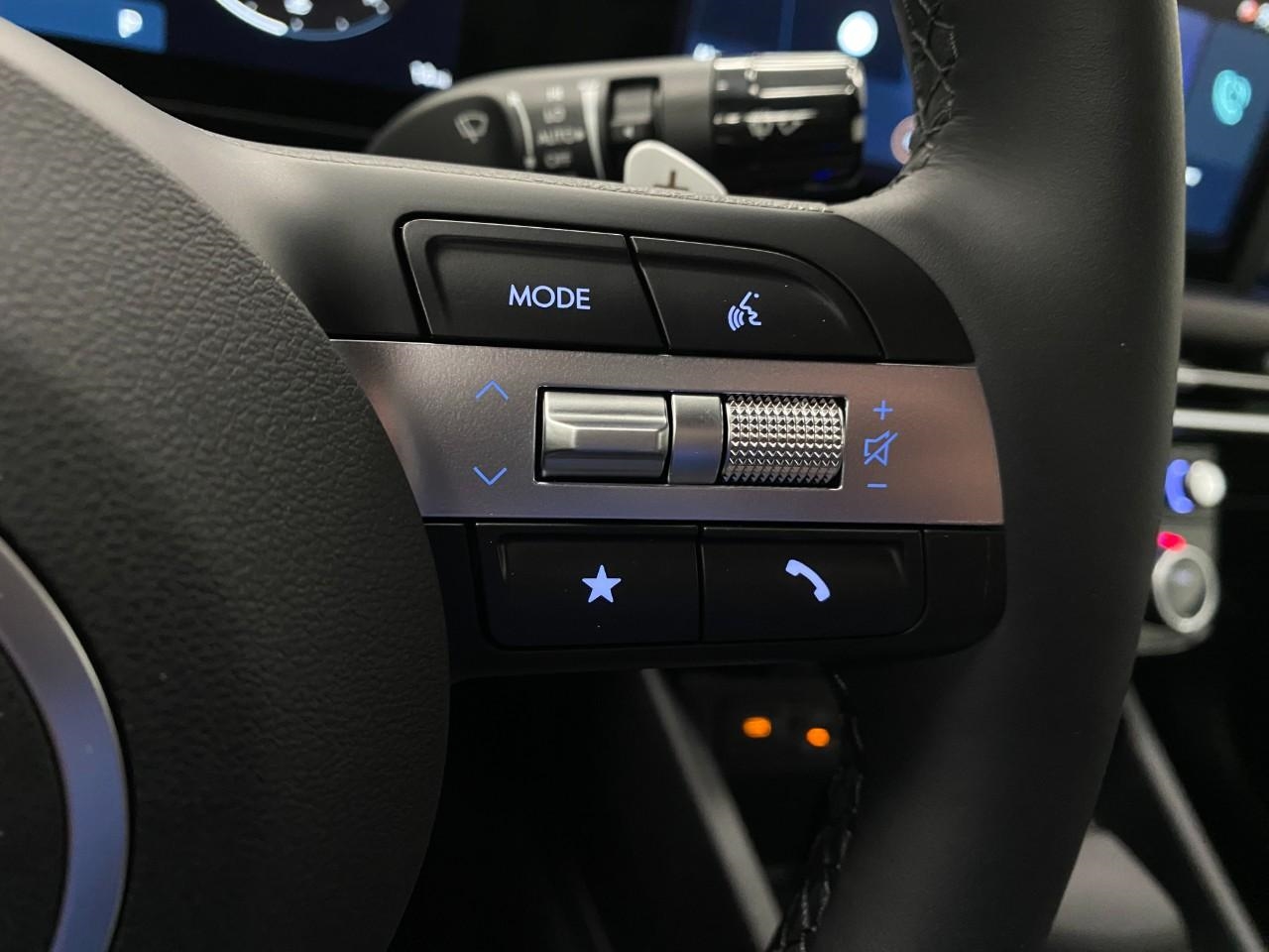 2025 Hyundai Santa Cruz Limited Image 33 of 36