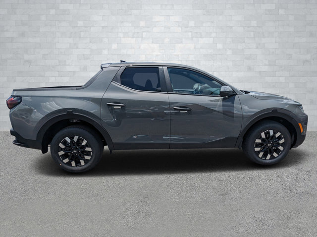 2025 Hyundai Santa Cruz SE Image 4 of 28