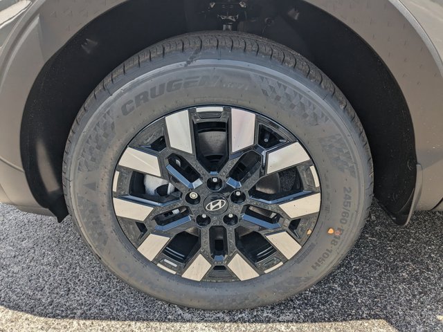 2025 Hyundai Santa Cruz SE Image 9 of 28