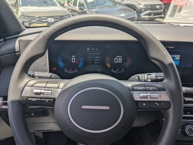 2025 Hyundai Santa Cruz SE Image 22 of 28