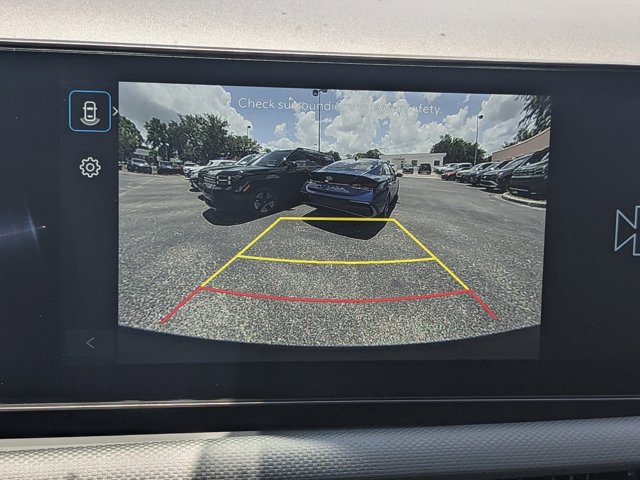 2025 Hyundai Santa Cruz SE Image 16 of 28