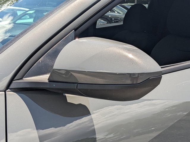 2025 Hyundai Santa Cruz SE Image 24 of 28