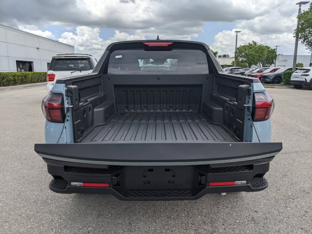 2025 Hyundai Santa Cruz SE Image 11 of 25