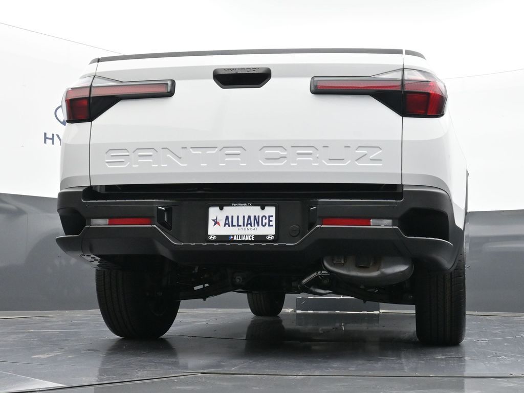 2025 Hyundai Santa Cruz SE Image 29 of 51