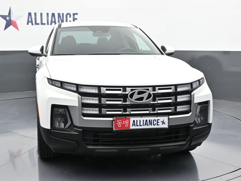 2025 Hyundai Santa Cruz SE Image 7 of 51