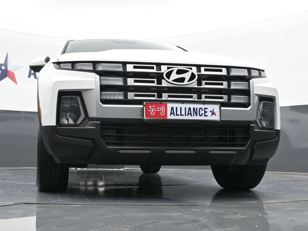 2025 Hyundai Santa Cruz SE Image 30 of 51