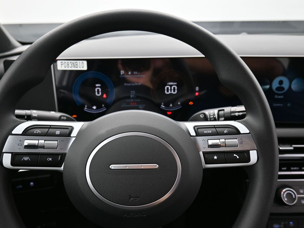 2025 Hyundai Santa Cruz SE Image 46 of 51