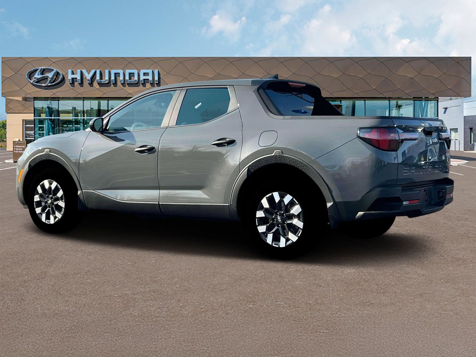 Vehicle image 10 of 19