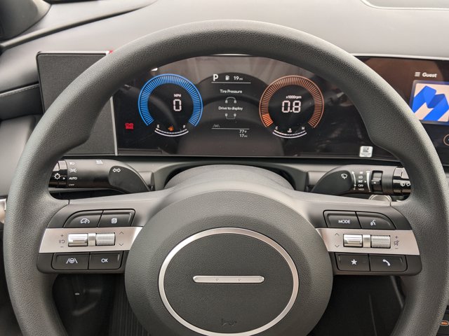 2025 Hyundai Santa Cruz SE Image 23 of 25