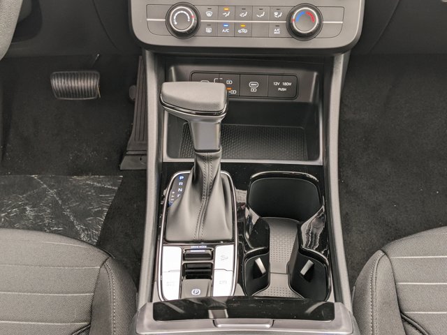 2025 Hyundai Santa Cruz SE Image 17 of 25