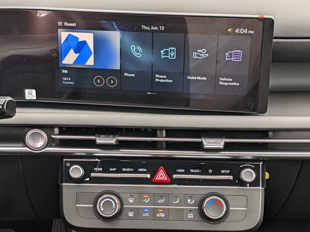 2025 Hyundai Santa Cruz SE Image 15 of 25