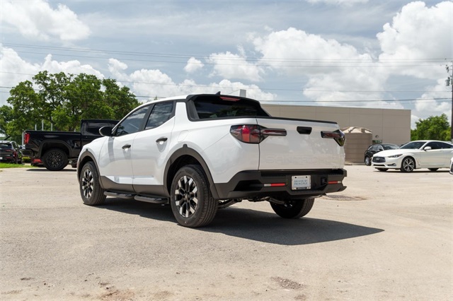 2025 Hyundai Santa Cruz SE Image 6 of 25