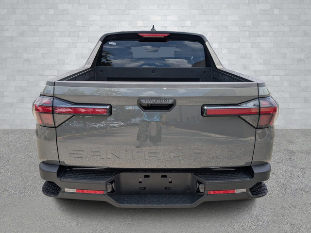 2025 Hyundai Santa Cruz SE Image 7 of 26