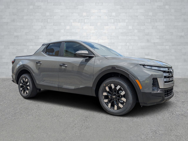 2025 Hyundai Santa Cruz SE Image 3 of 26