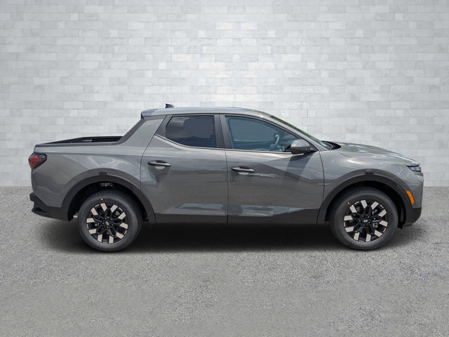 2025 Hyundai Santa Cruz SE Image 5 of 26