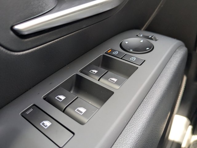 2025 Hyundai Santa Cruz SE Image 24 of 26