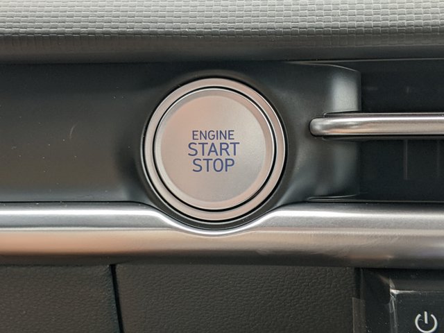 2025 Hyundai Santa Cruz SE Image 19 of 24