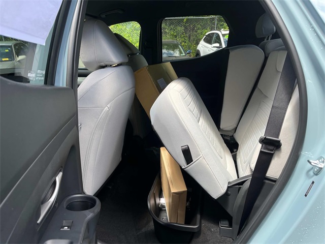 2025 Hyundai Santa Cruz SE Image 11 of 12