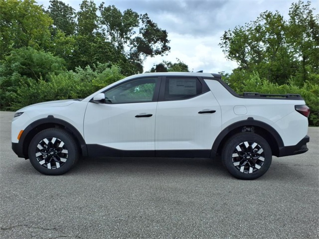 2025 Hyundai Santa Cruz SE Image 5 of 13