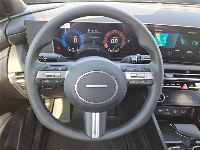 Vehicle image 12 of 17