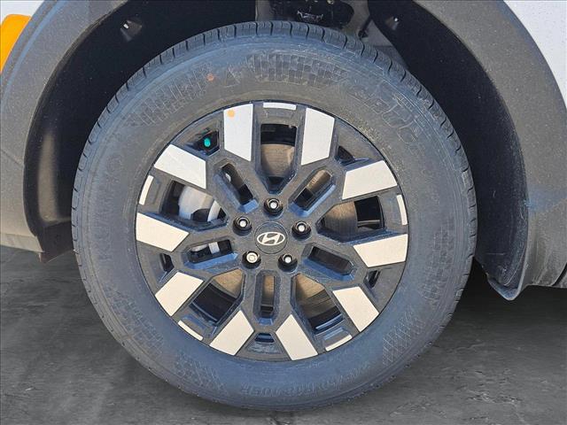 Vehicle image 10 of 17