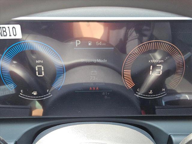 Vehicle image 11 of 17