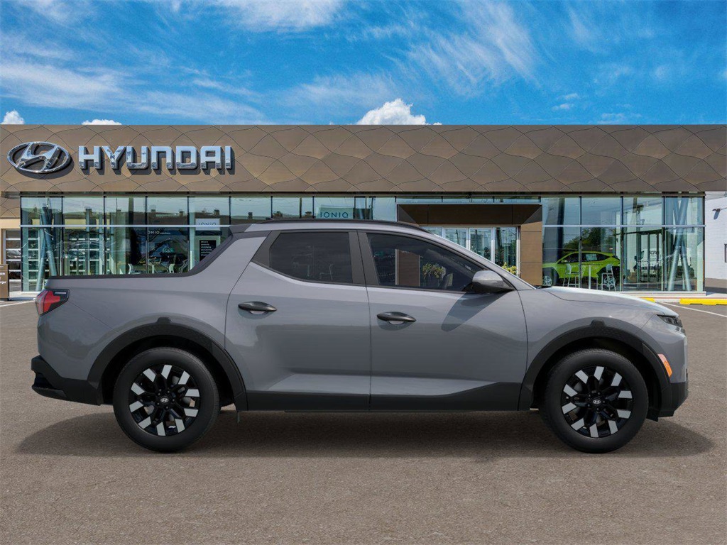 Vehicle image 4 of 17