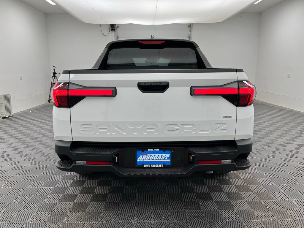 2025 Hyundai Santa Cruz SEL Image 6 of 33