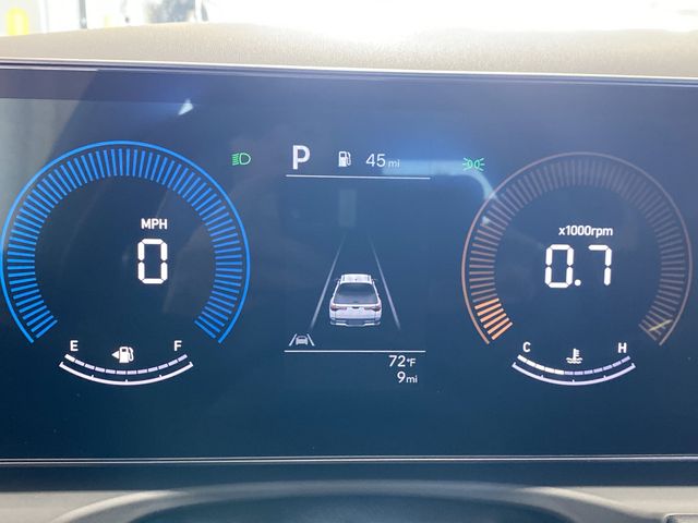 2025 Hyundai Santa Cruz SEL Image 18 of 41