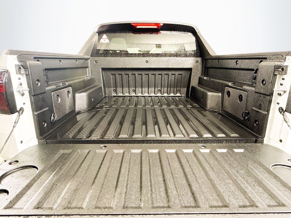 2025 Hyundai Santa Cruz SEL Image 11 of 31