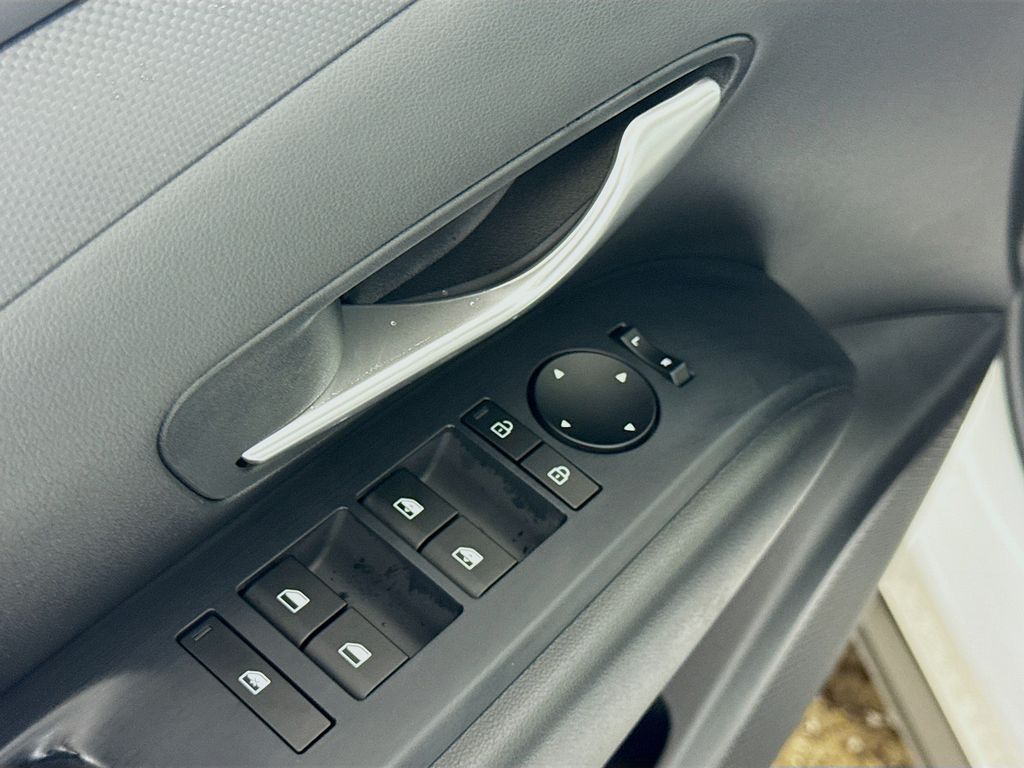 2025 Hyundai Santa Cruz SEL Image 30 of 31