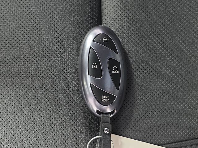 2025 Hyundai Santa Cruz SEL Image 32 of 42