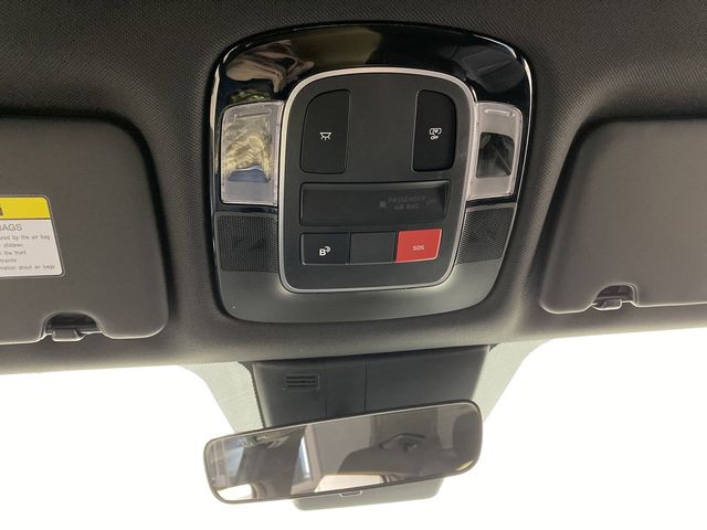2025 Hyundai Santa Cruz SEL Image 33 of 37