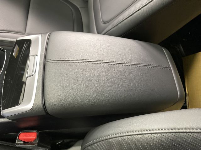 2025 Hyundai Santa Cruz SEL Image 31 of 37