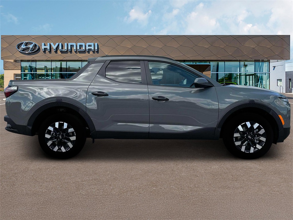 Vehicle image 6 of 19