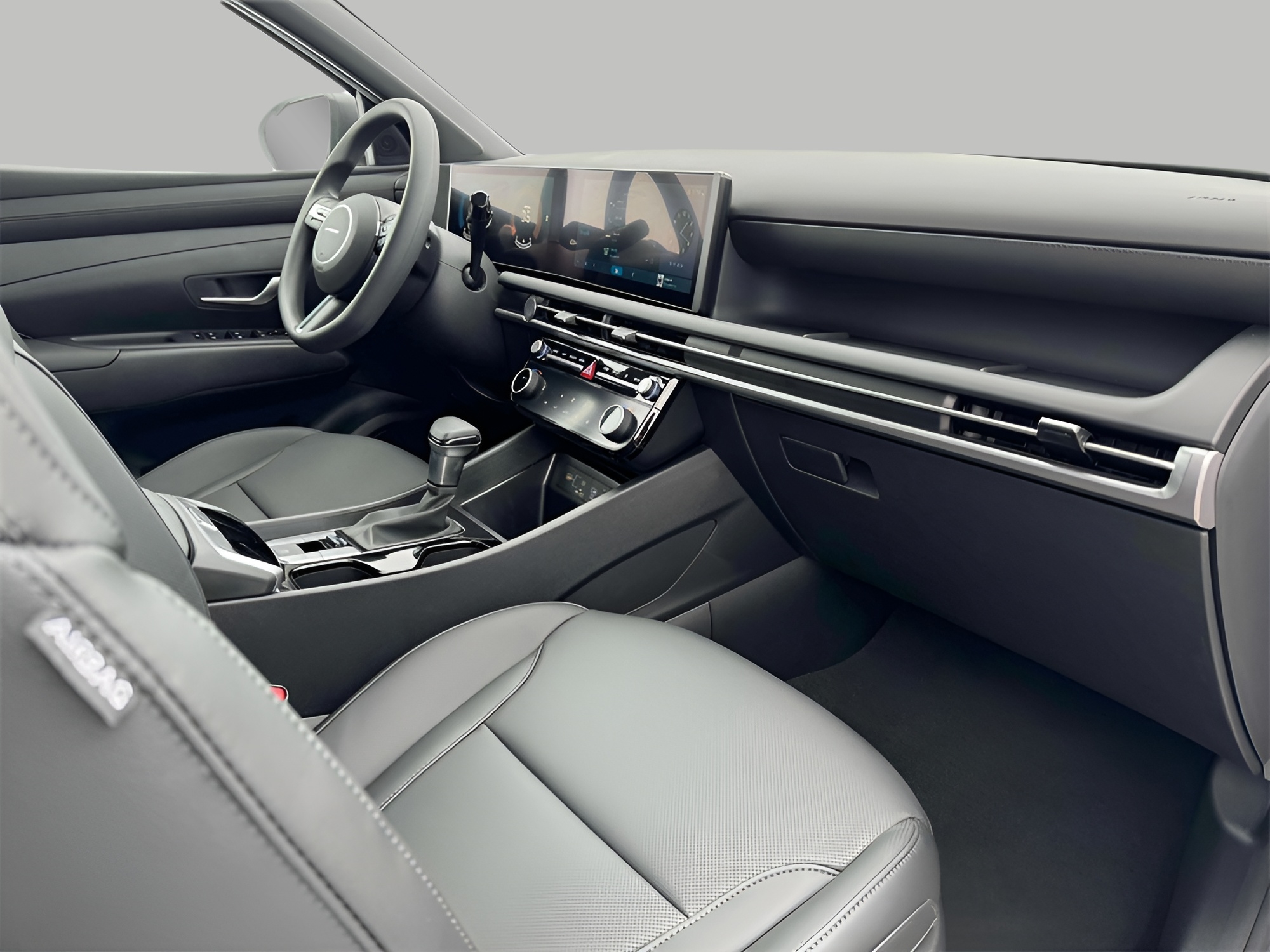 2025 Hyundai Santa Cruz SEL Image 14 of 19