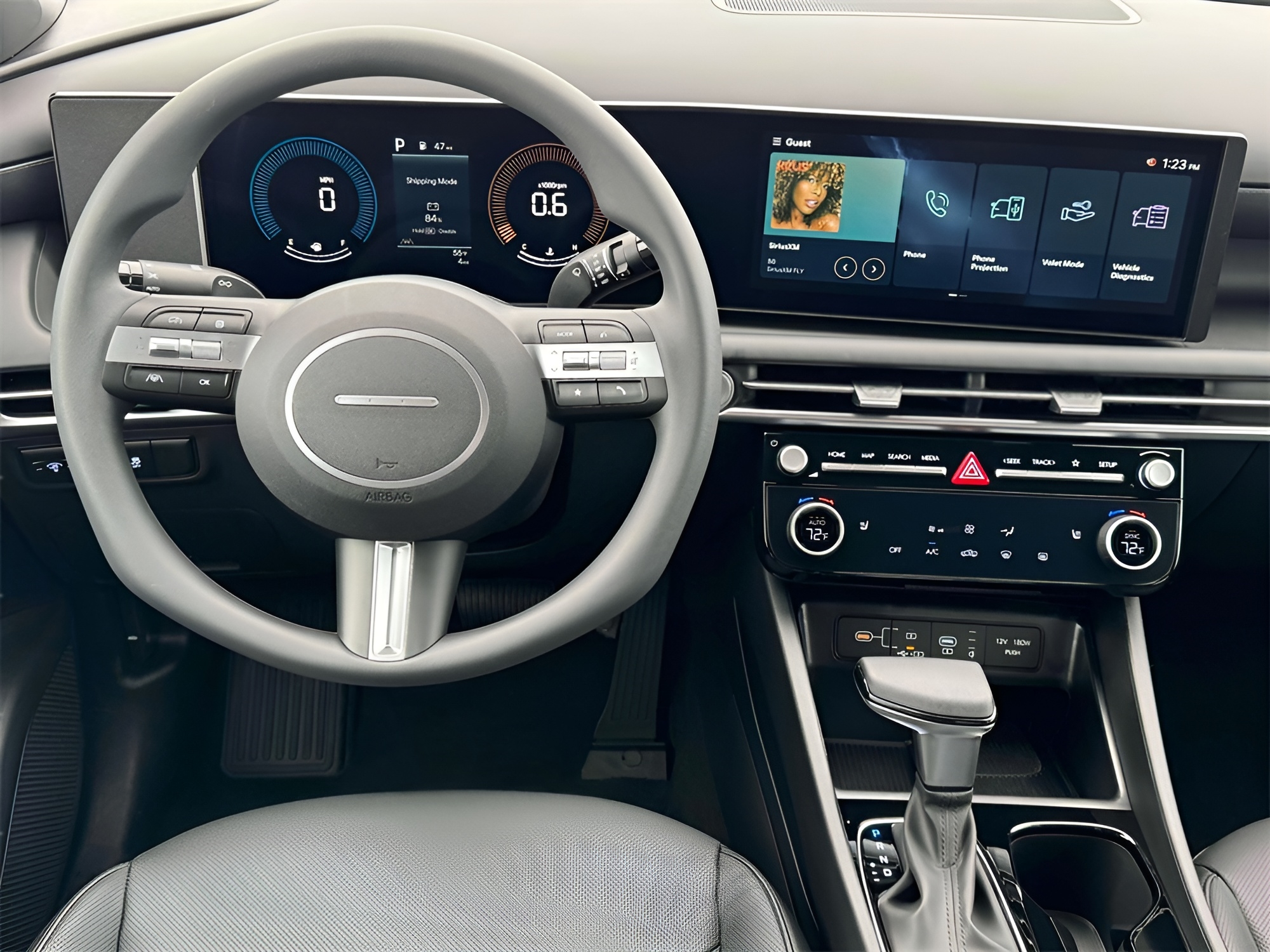 2025 Hyundai Santa Cruz SEL Image 17 of 19