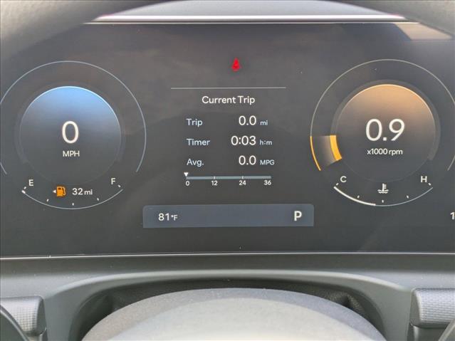 Vehicle image 11 of 19
