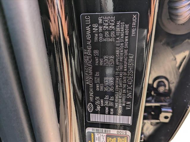 Vehicle image 19 of 19