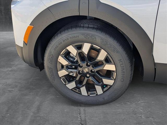 Vehicle image 9 of 18