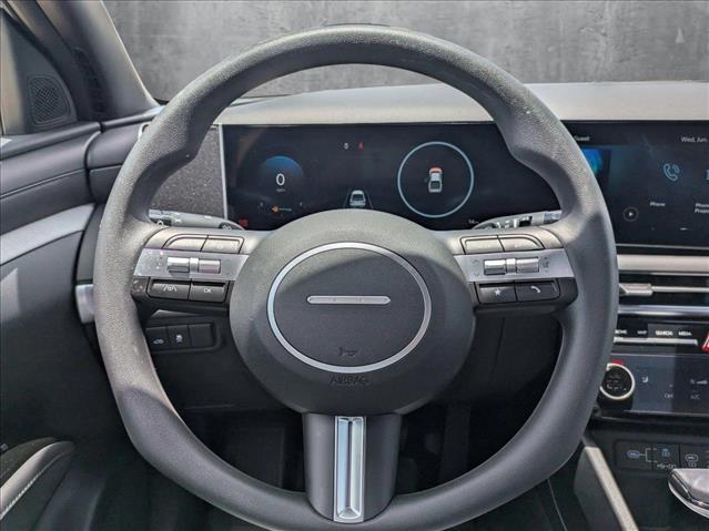 Vehicle image 18 of 19