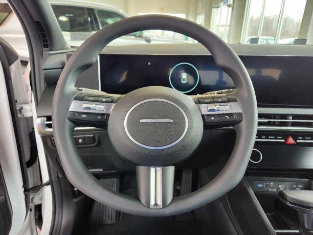 Vehicle image 14 of 15
