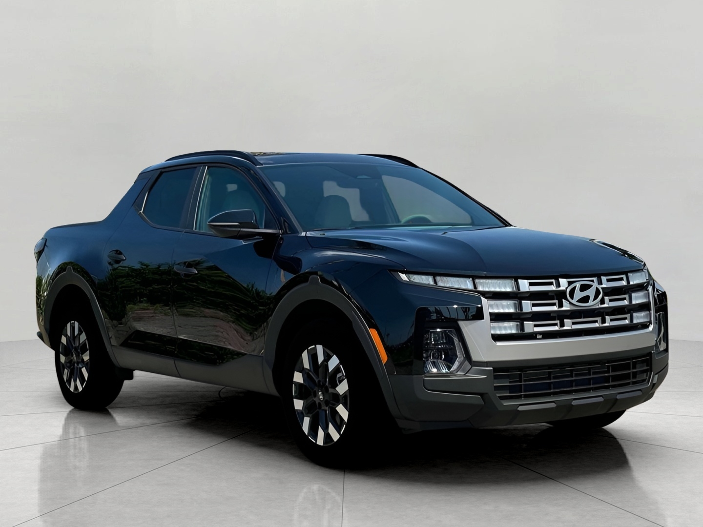 2025 Hyundai Santa Cruz SEL Activity Image 4 of 19