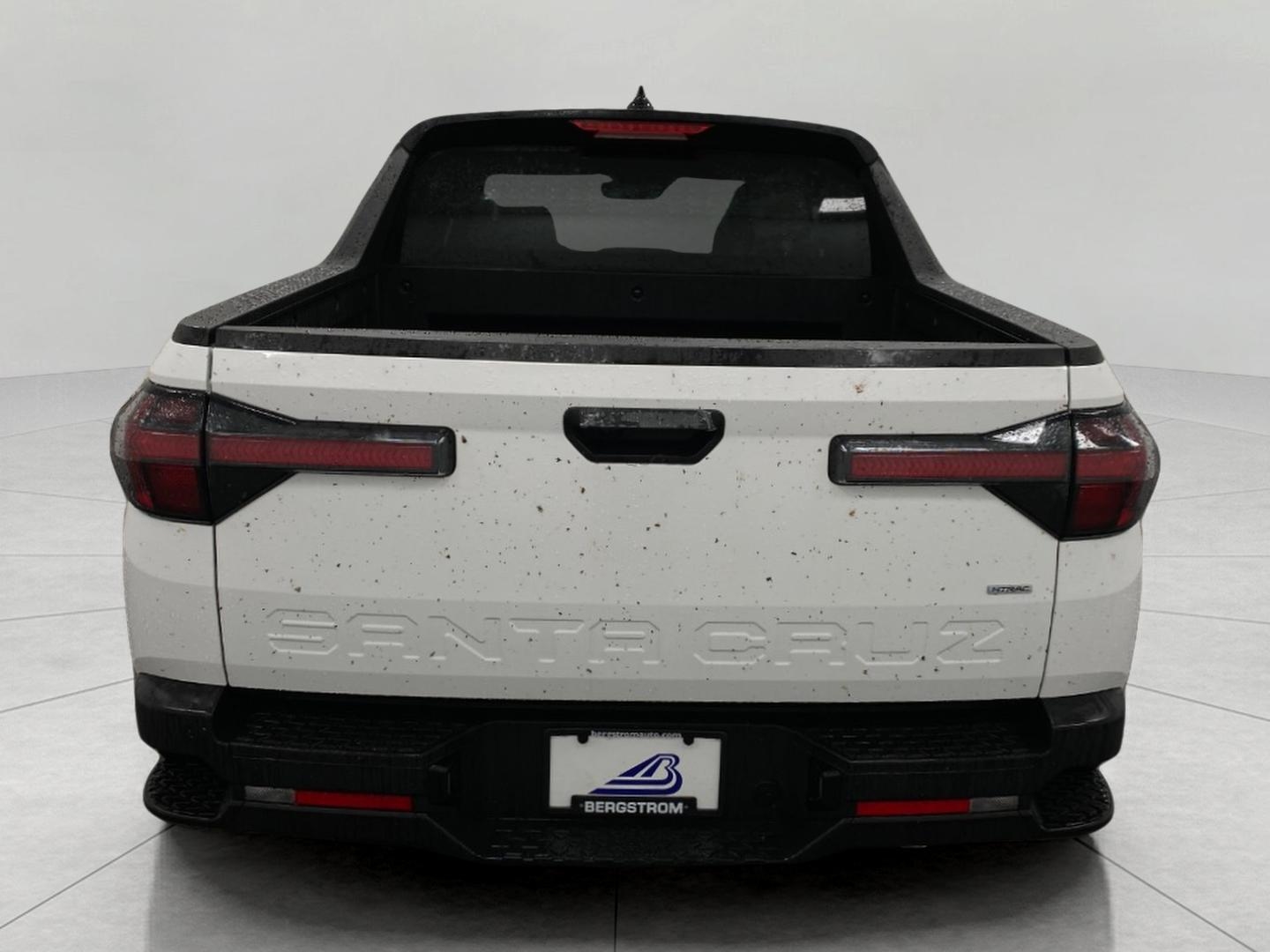 2025 Hyundai Santa Cruz SE Image 7 of 32