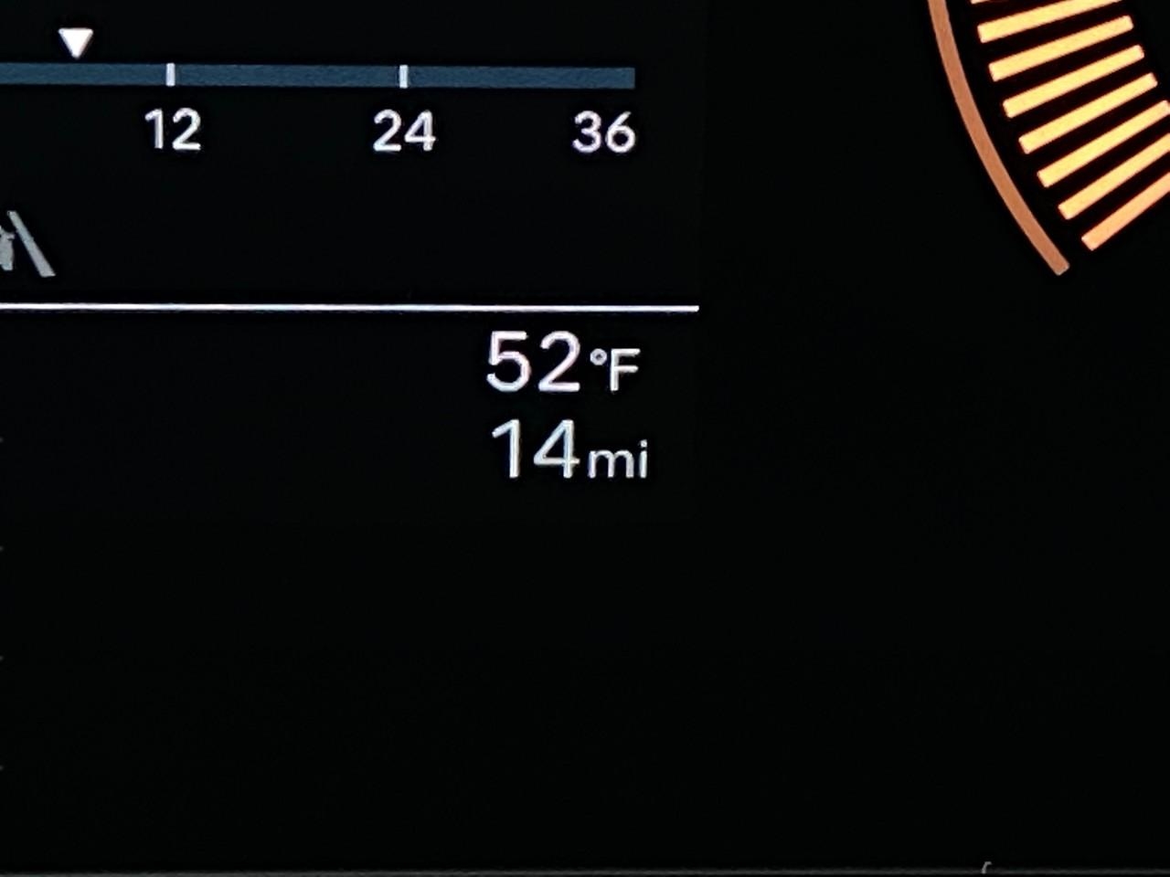 2025 Hyundai Santa Cruz SE Image 18 of 32