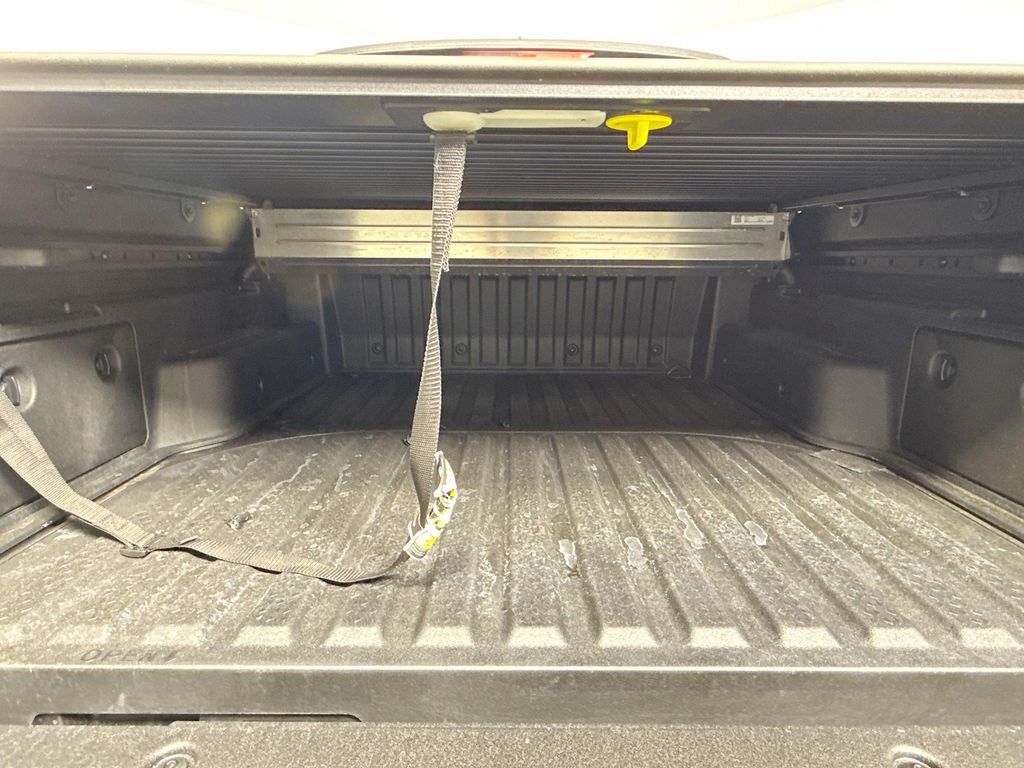 2025 Hyundai Santa Cruz XRT Image 11 of 32