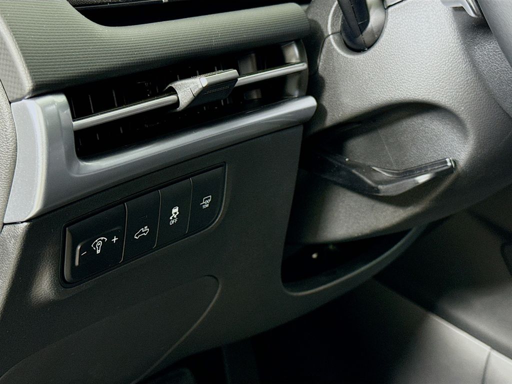 2025 Hyundai Santa Cruz XRT Image 27 of 32