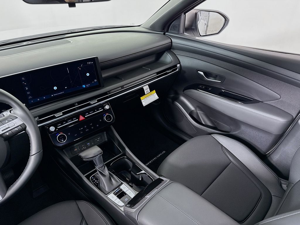 2025 Hyundai Santa Cruz XRT Image 18 of 32