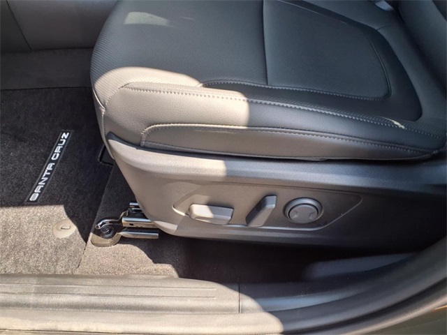 2025 Hyundai Santa Cruz XRT Image 17 of 18