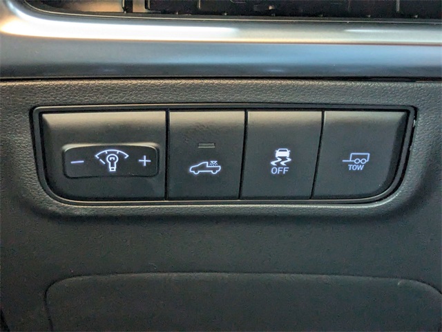 2025 Hyundai Santa Cruz XRT Image 12 of 32